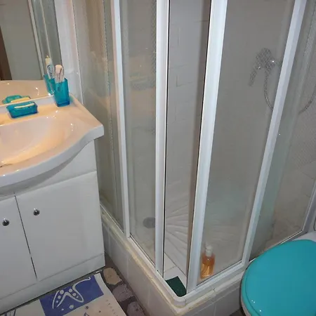 Maison T3 Climatisee Avec Terrasse, Parking Prive, Proche Et Commerces Au Barcares - Fr-1-782-6 Le Barcarès